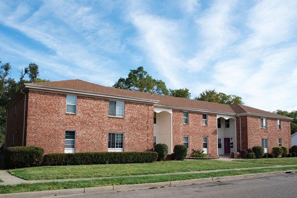 image of an apartment complex depicting high pressure insulation