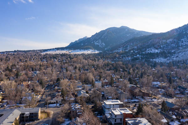 image of boulder colorado depicting how does altitude affect insulation